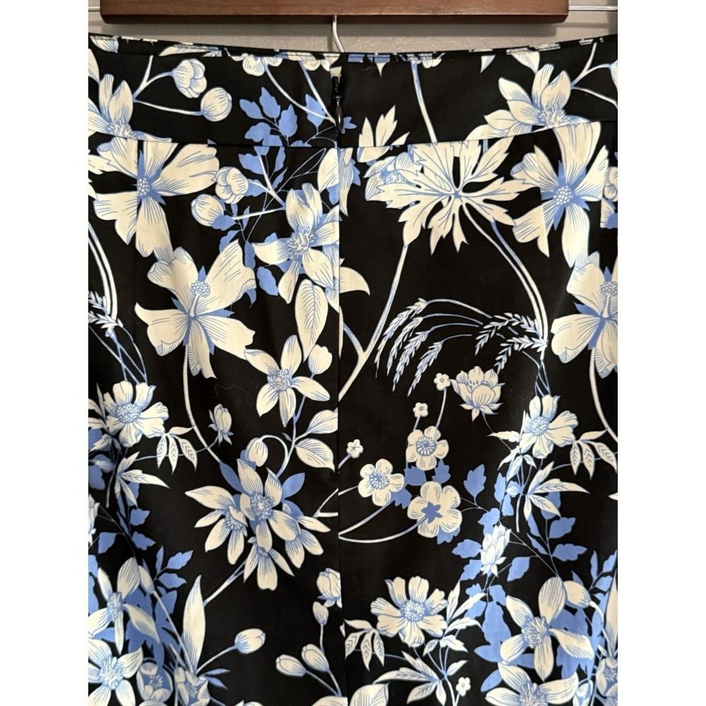 TALBOTS Garden Floral Pencil Skirt Sateen Office Career Knee Black Blue 16 Pet - Picture 9 of 16